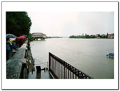 Esondazione fiume Ticino anno 1994 città di Pavia-2